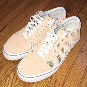 Women’s Vans! Worn only a couple times!!
